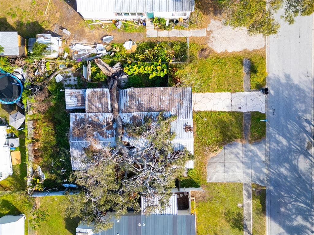 6077 137TH AVENUE N CLEARWATER, FL 33760