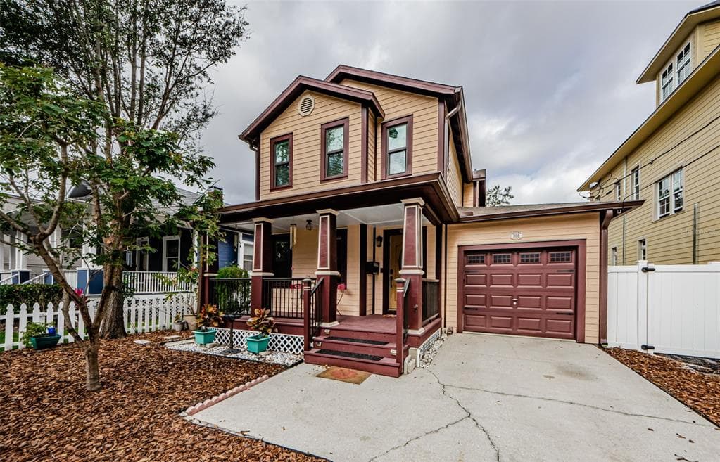 308 E ROSS AVENUE