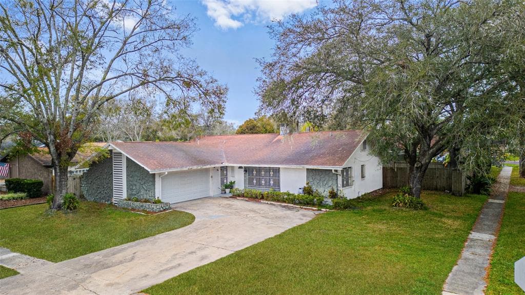 1712 BLIND POND AVENUE