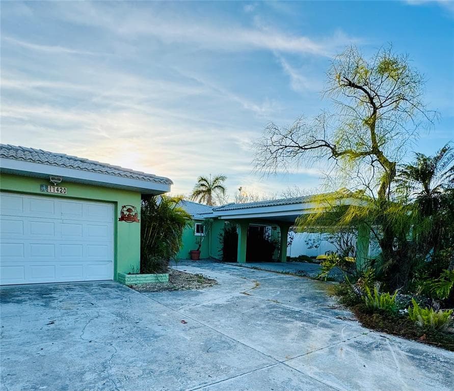 11420 6TH STREET E TREASURE ISLAND, FL 33706