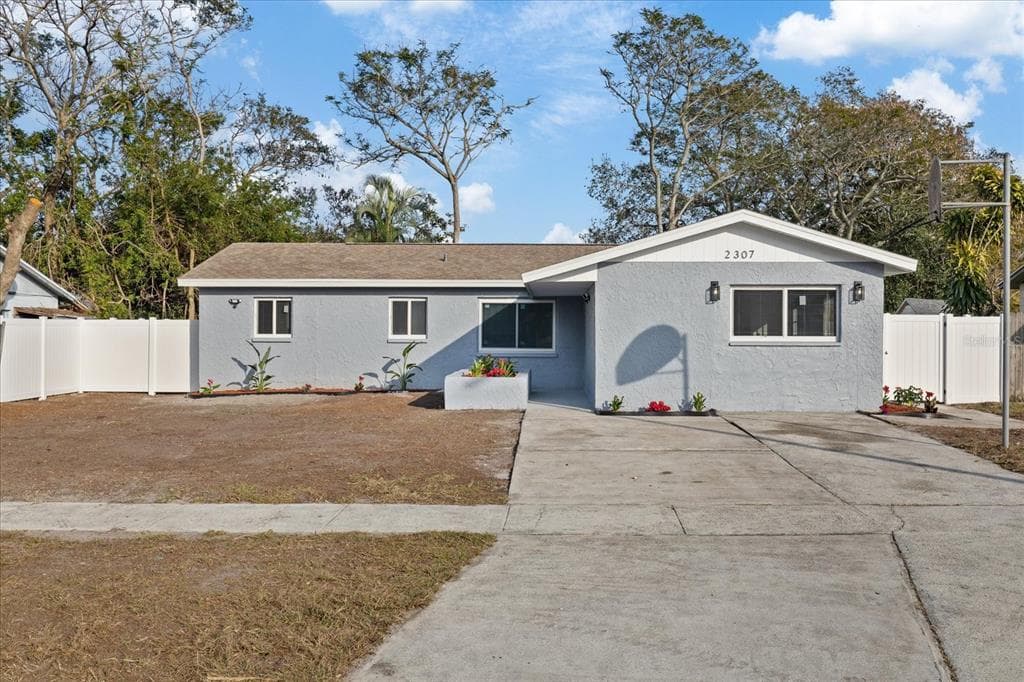 2307 MARY SUE STREET LARGO, FL 33774