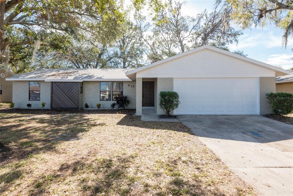 615 CEDAR GROVE DRIVE BRANDON, FL 33511