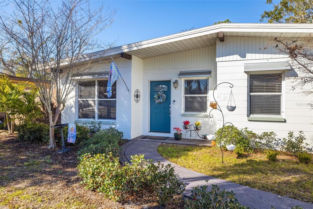 416 COUNTRY CLUB DRIVE OLDSMAR, FL 34677