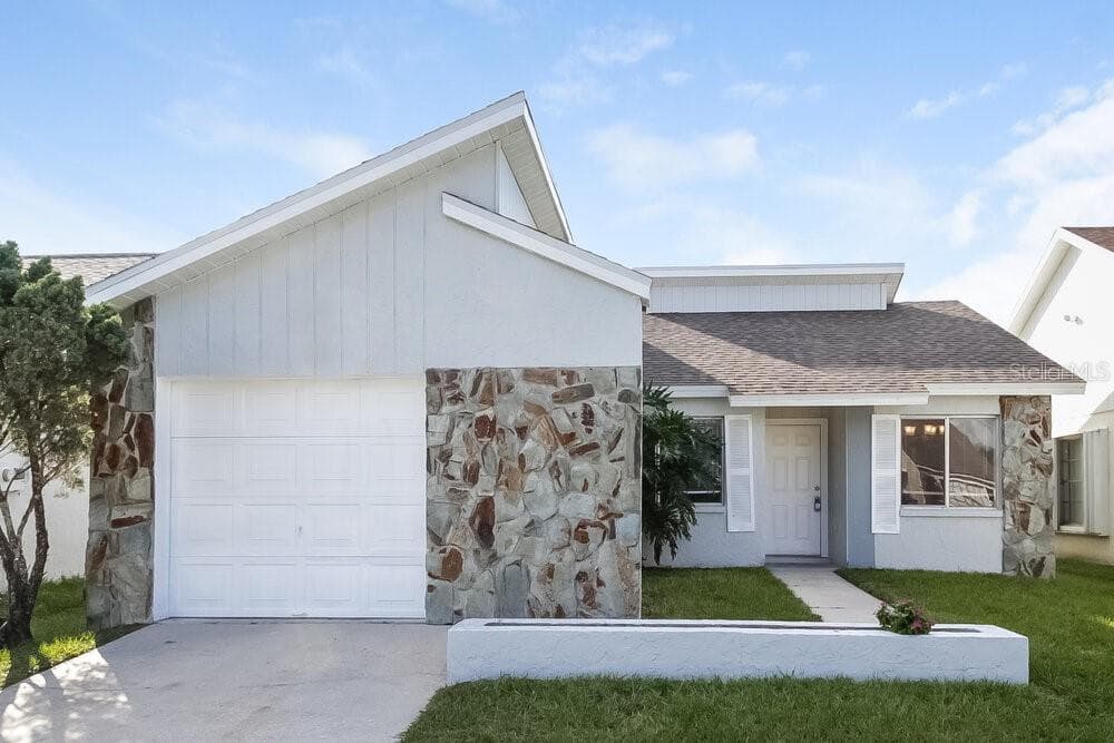 1339 COOLMONT DRIVE BRANDON, FL 33511