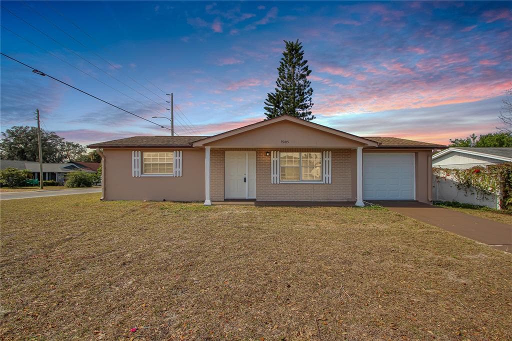9005 HUNT CLUB LANE PORT RICHEY, FL 34668