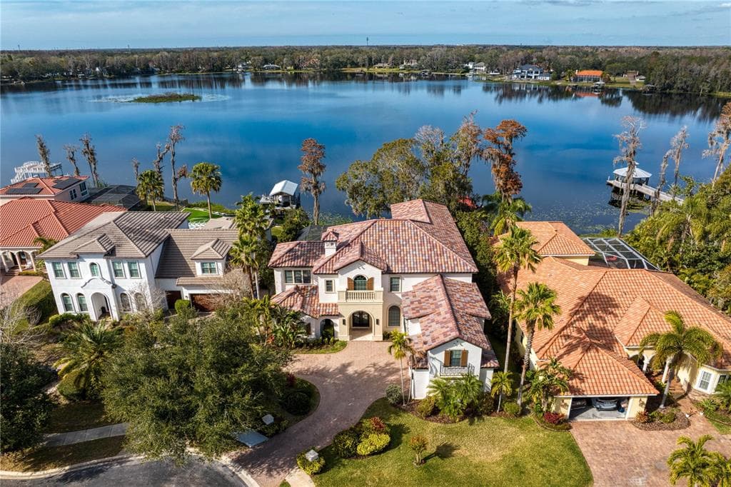 1903 HAVEN BEND TAMPA, FL 33613