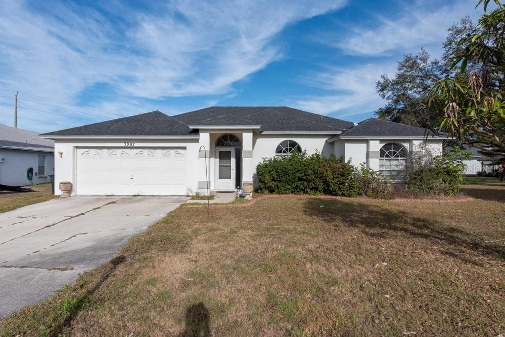 3907 77TH PLACE E SARASOTA, FL 34243