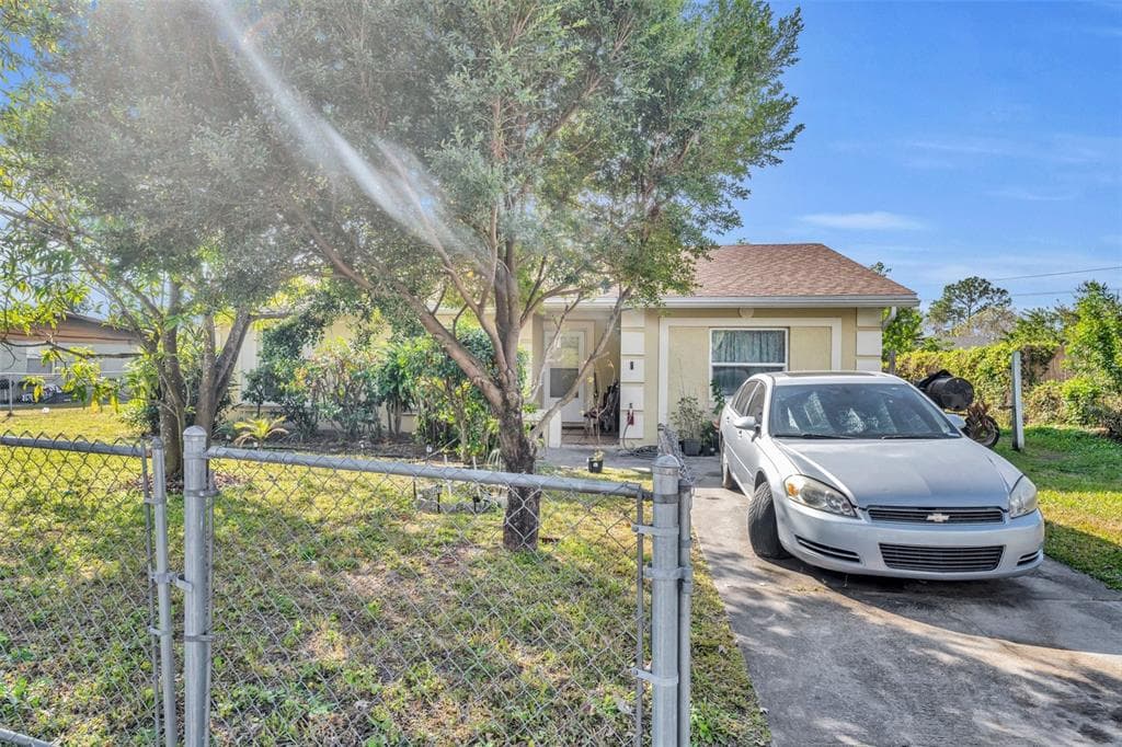 4214 BRITTANY ROAD ORLANDO, FL 32808