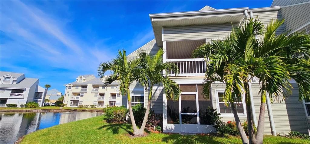 6923 STONES THROW CIRCLE N UNIT 4202 ST PETERSBURG, FL 33710