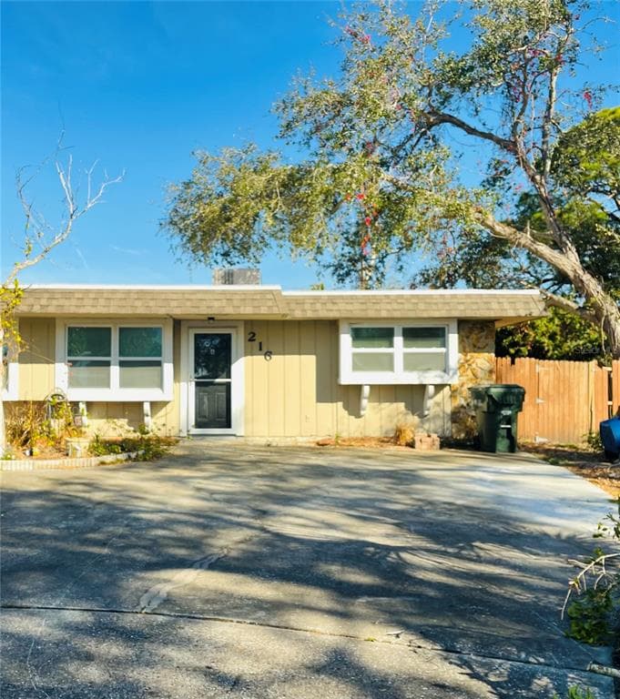 216 JODY COURT UNIT A LARGO, FL 33771