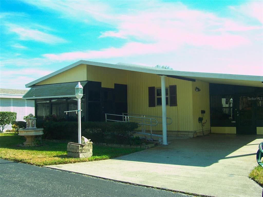 36110 ASTER AVENUE ZEPHYRHILLS, FL 33541