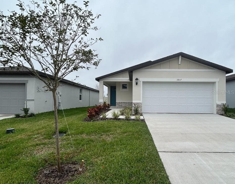 3807 RADIANT MOUNTAIN DRIVE PLANT CITY, FL 33565