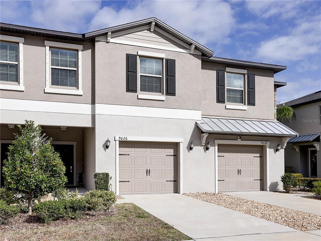9626 PEMBROOKE PINES DRIVE
