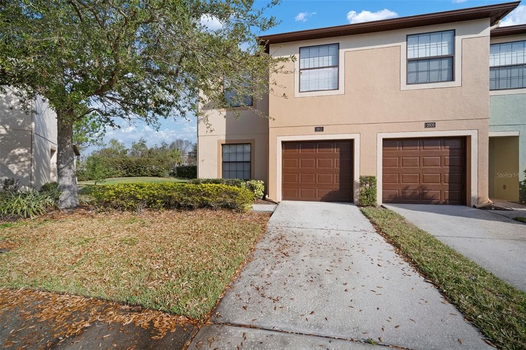2611 OLEANDER LAKES DRIVE BRANDON, FL 33511
