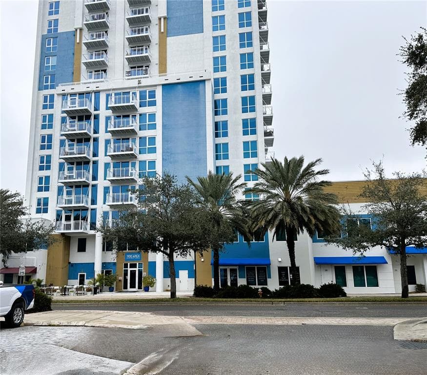 1100 CLEVELAND UNIT B CLEARWATER, FL 33755