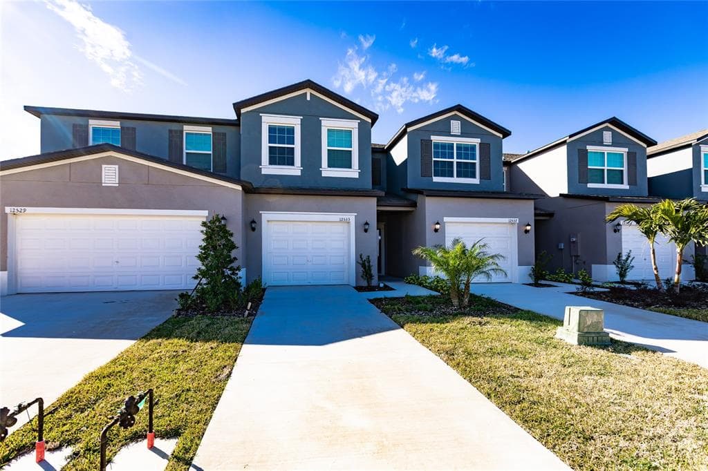 12533 CRYSTAL JADE WAY PARRISH, FL 34219