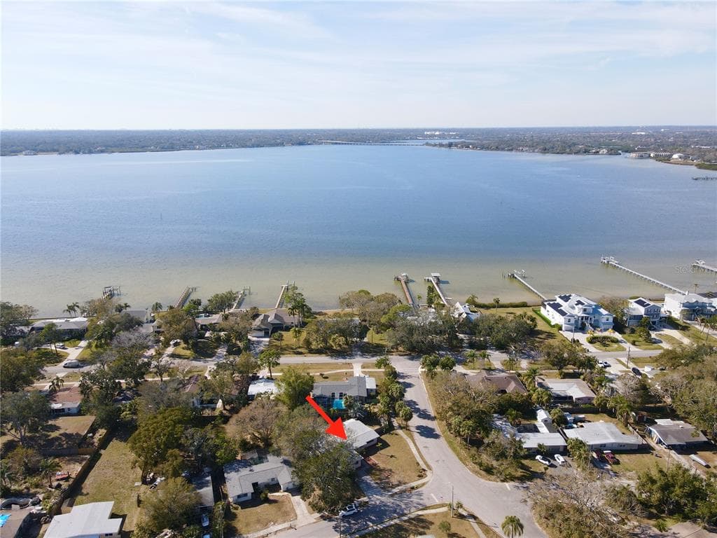 400 COUNTRY CLUB DRIVE OLDSMAR, FL 34677