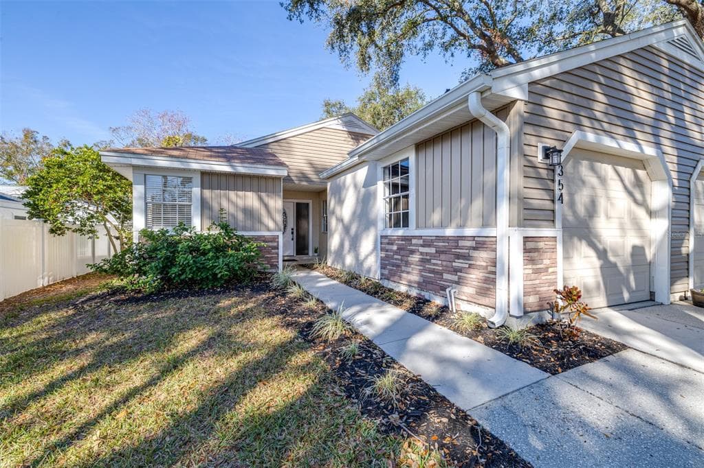 354 IXORA DRIVE PALM HARBOR, FL 34684
