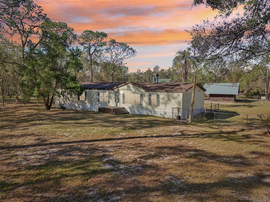 12823 MCINTOSH ROAD THONOTOSASSA, FL 33592