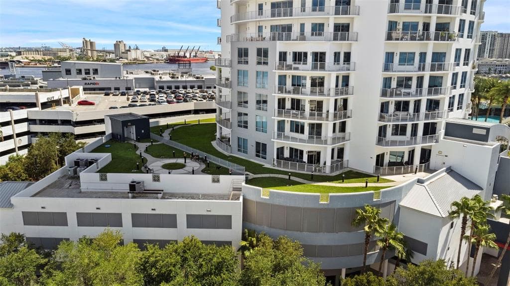 1209 E CUMBERLAND AVENUE UNIT 505 TAMPA, FL 33602