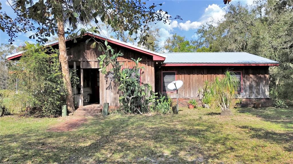 4001 KEENE RD PLANT CITY, FL 33565