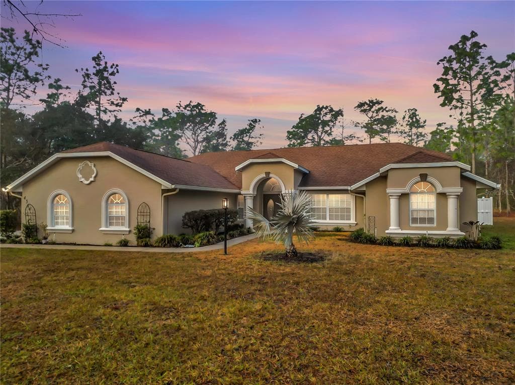 4564 N FICUS DRIVE BEVERLY HILLS, FL 34465
