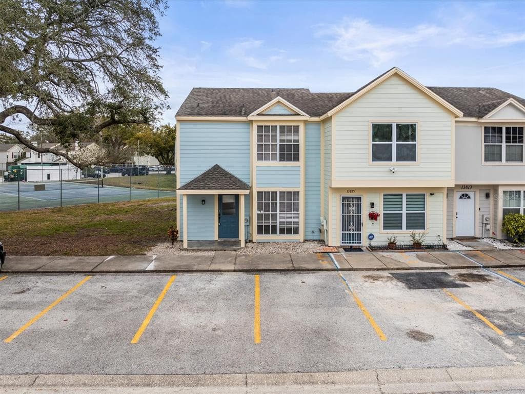 13817 STONE MILL WAY TAMPA, FL 33613