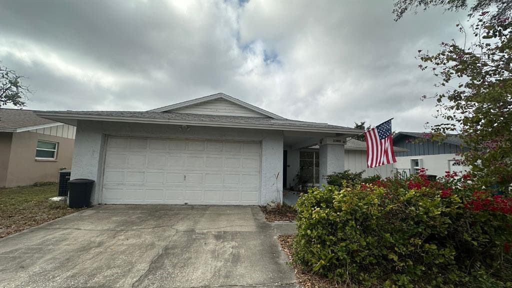 2380 TIMBERCREST CIRCLE W