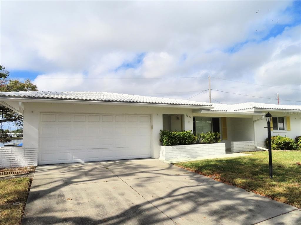 4251 96TH TERRACE N PINELLAS PARK, FL 33782