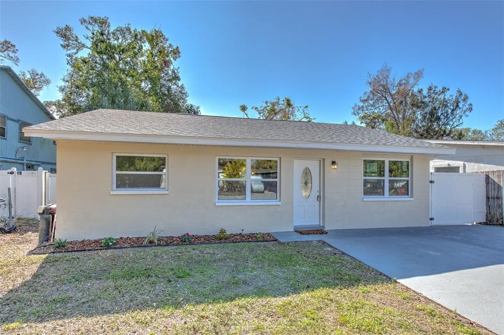6706 50TH AVENUE N ST PETERSBURG, FL 33709