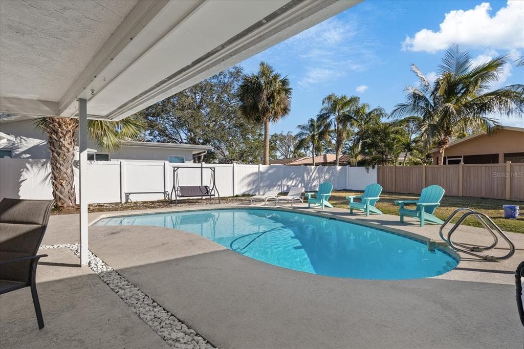 7513 131ST WAY SEMINOLE, FL 33776