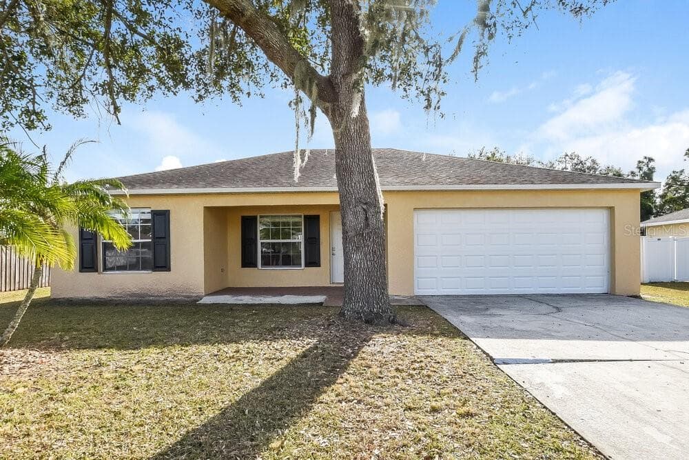 449 CARDINAL COURT KISSIMMEE, FL 34759