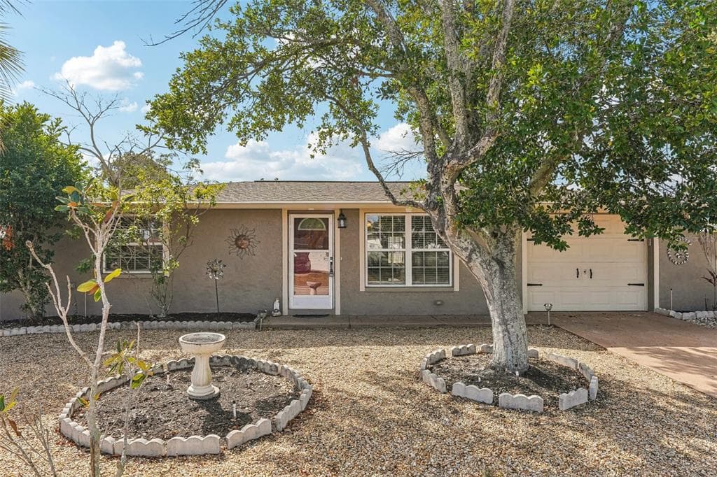 5157 SCHOOL ROAD NEW PORT RICHEY, FL 34653