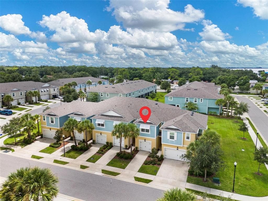 2503 ARCH AVENUE OLDSMAR, FL 34677