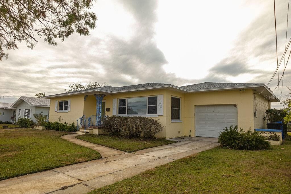 1900 41ST STREET N ST PETERSBURG, FL 33713