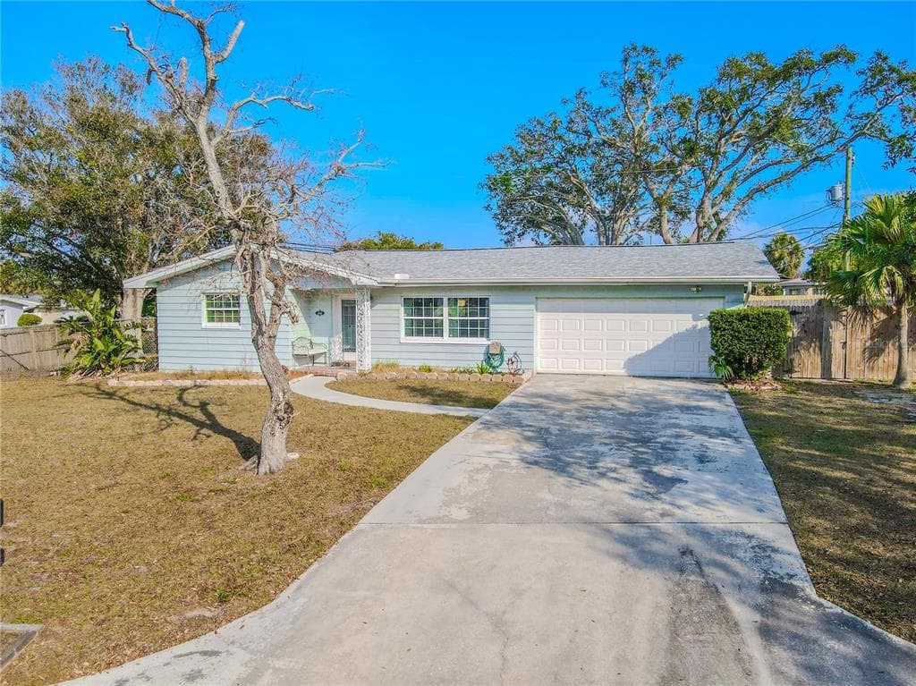 310 SHIRLEY DRIVE LARGO, FL 33770
