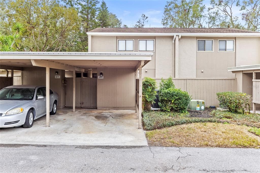 8013 PEACH DRIVE TEMPLE TERRACE, FL 33637