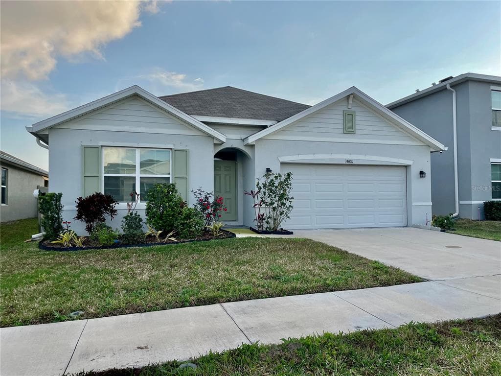 34076 SOARING BAMBOO PATH WESLEY CHAPEL, FL 33543