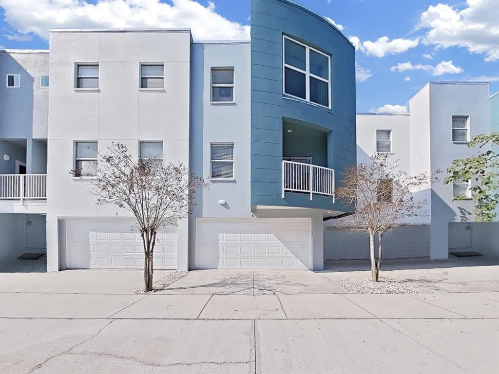 3405 W SWANN AVENUE UNIT 6 TAMPA, FL 33609