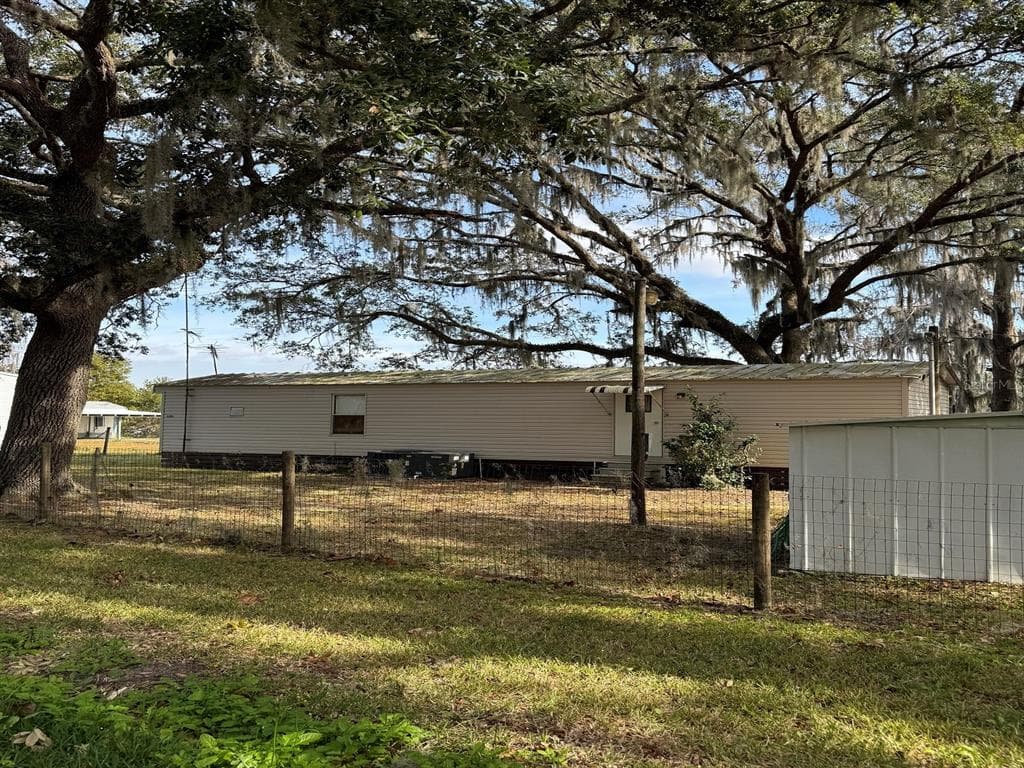 5905 N TSALA APOPKA DRIVE HERNANDO, FL 34442