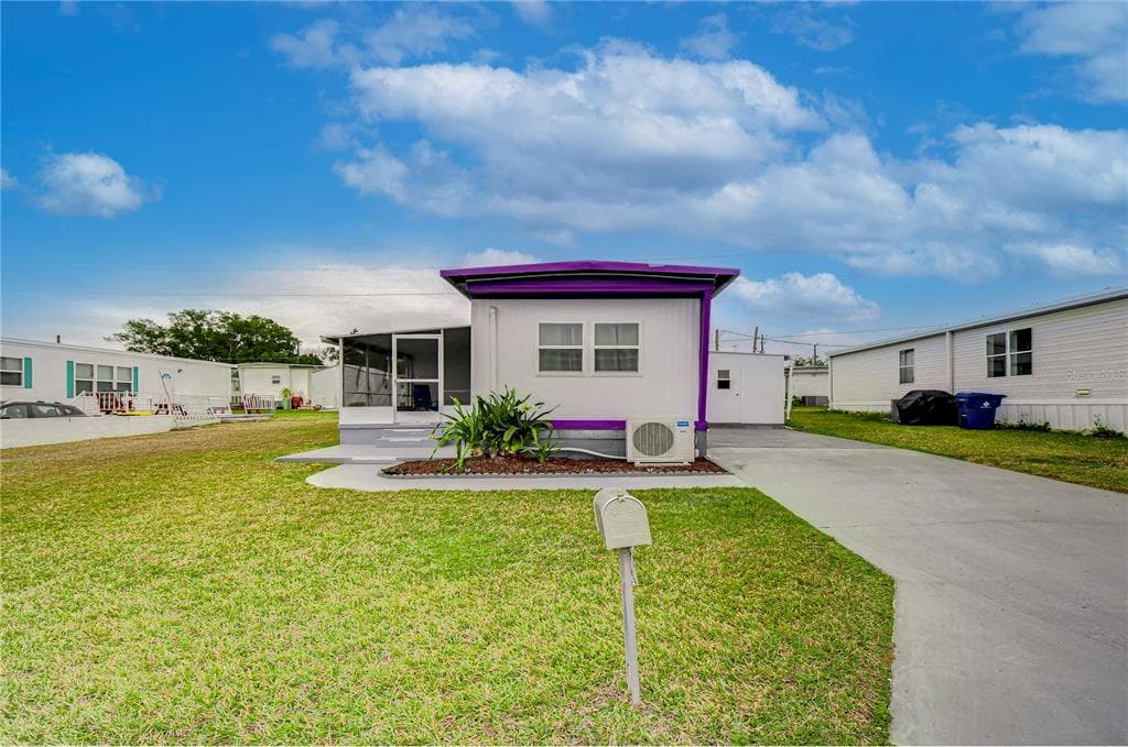 37736 NEWAL AVENUE ZEPHYRHILLS, FL 33542