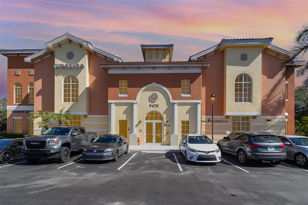 9470 CORKSCREW PALMS CIRCLE UNIT 103 ESTERO, FL 33928