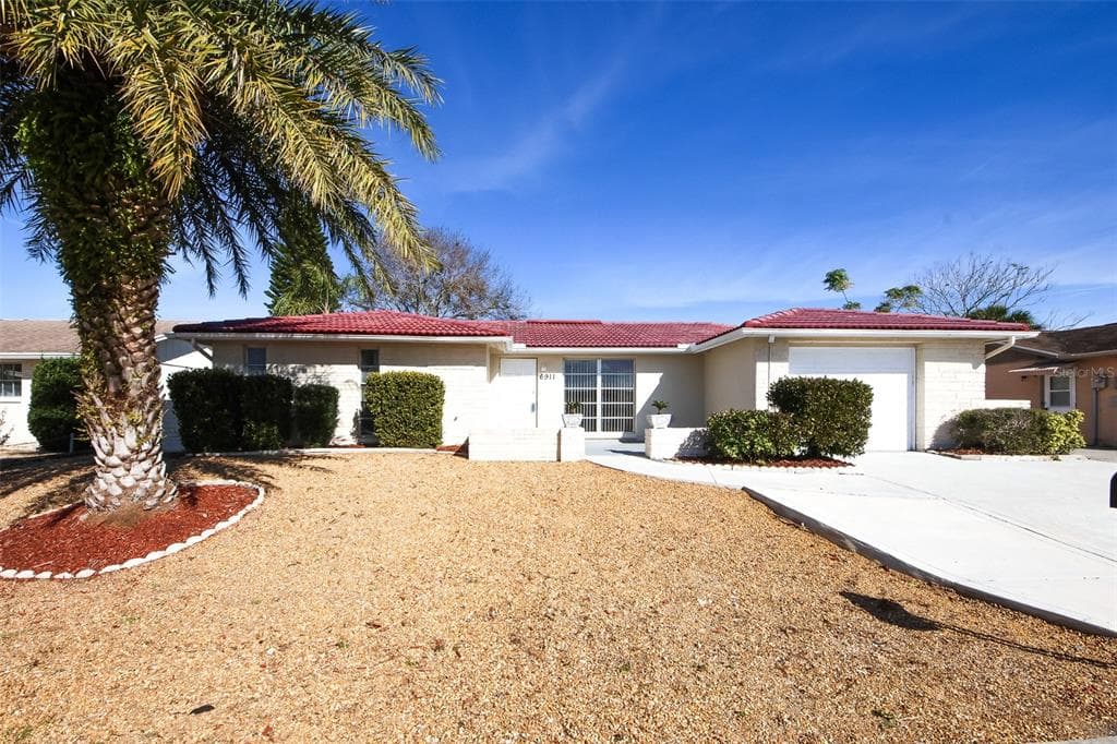 6911 EL CAMINO PALOMA STREET