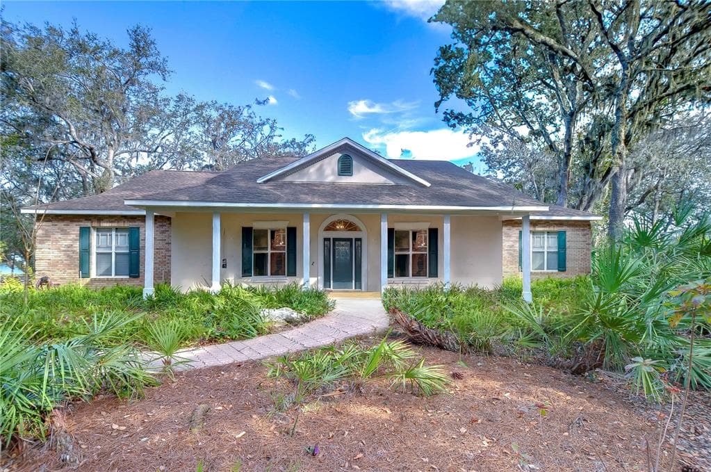 5823 AUDUBON MANOR BOULEVARD LITHIA, FL 33547