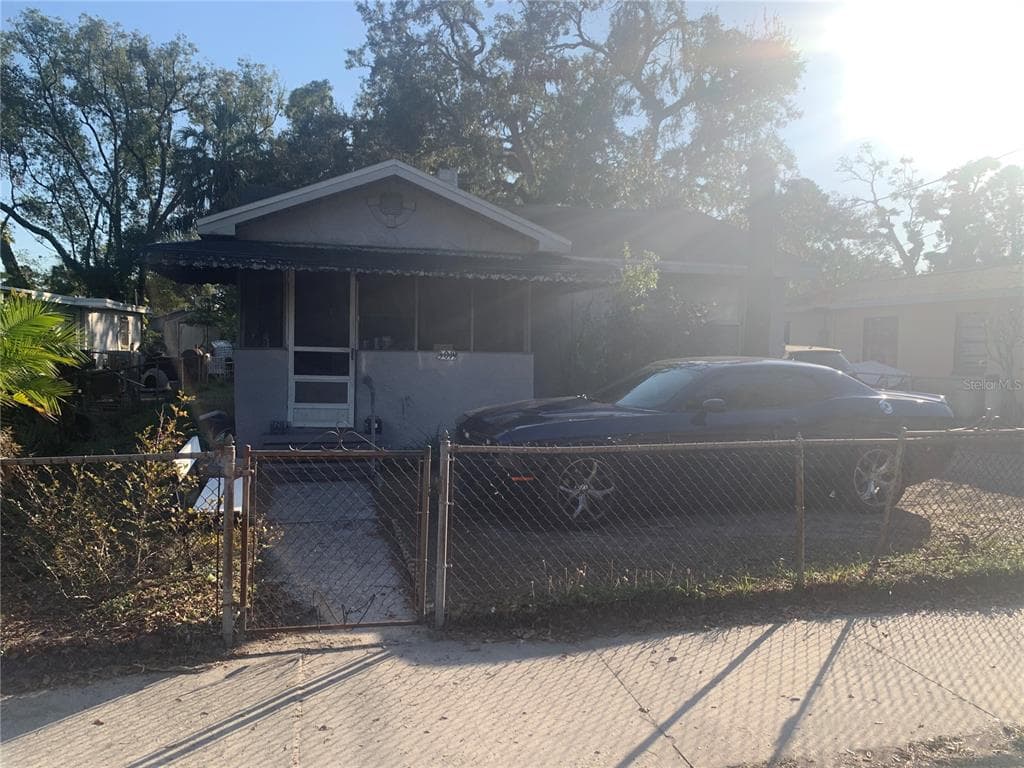 3019 E LOUISIANA AVENUE TAMPA, FL 33610