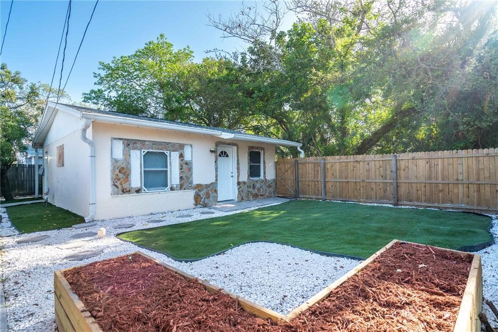 2636 14TH AVENUE S UNIT 2 ST PETERSBURG, FL 33712