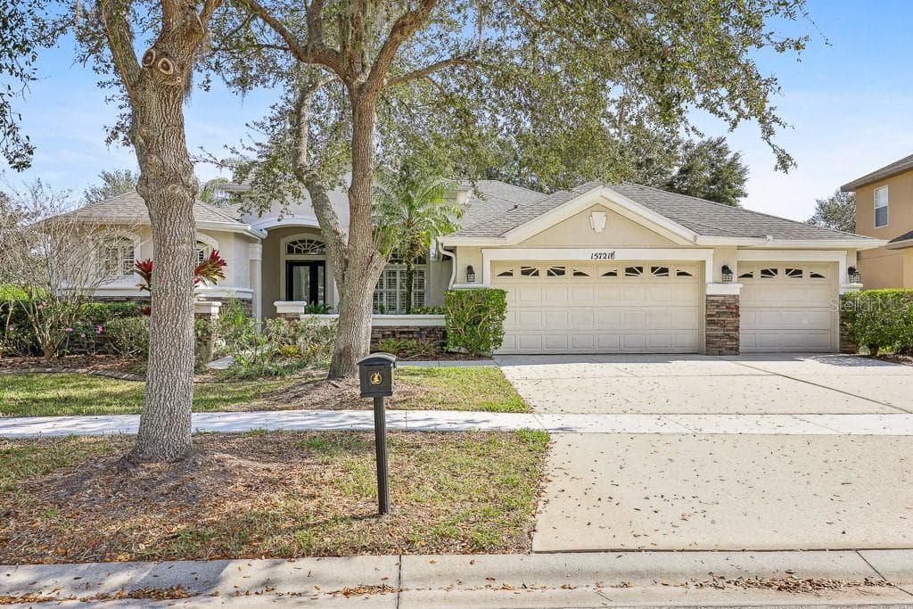 15721 IBISRIDGE DRIVE LITHIA, FL 33547