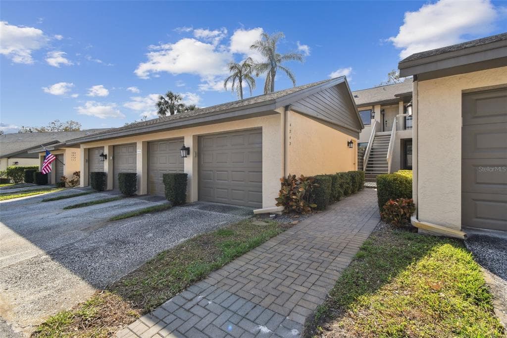 3151 LANDMARK DRIVE UNIT 123 CLEARWATER, FL 33761