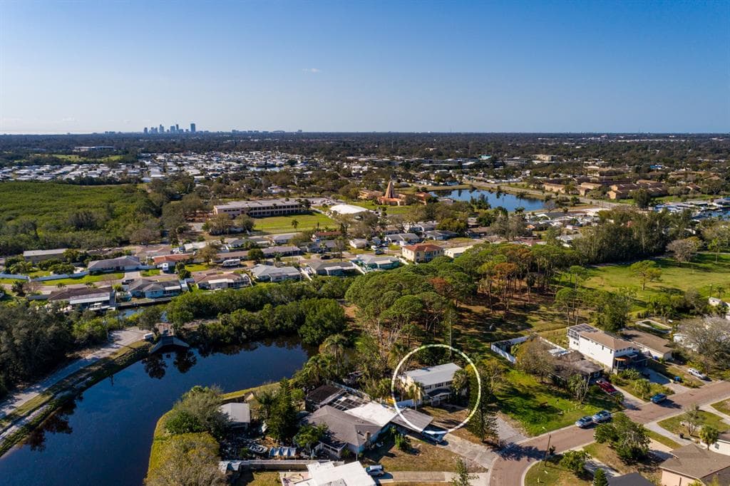 346 80TH AVENUE NE ST PETERSBURG, FL 33702