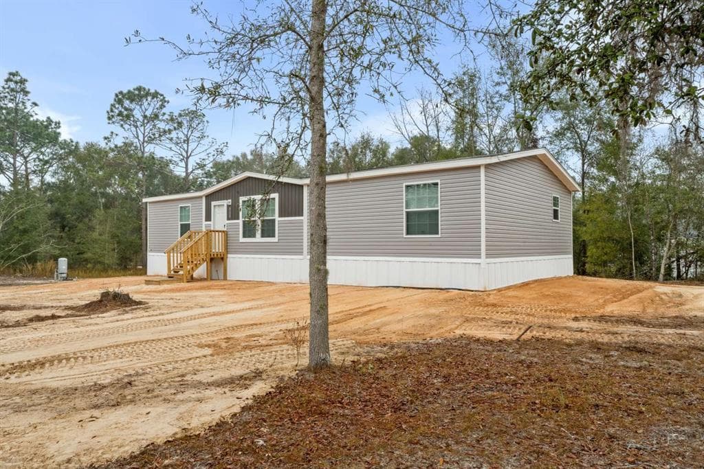 10551 NE 117TH LANE ARCHER, FL 32618